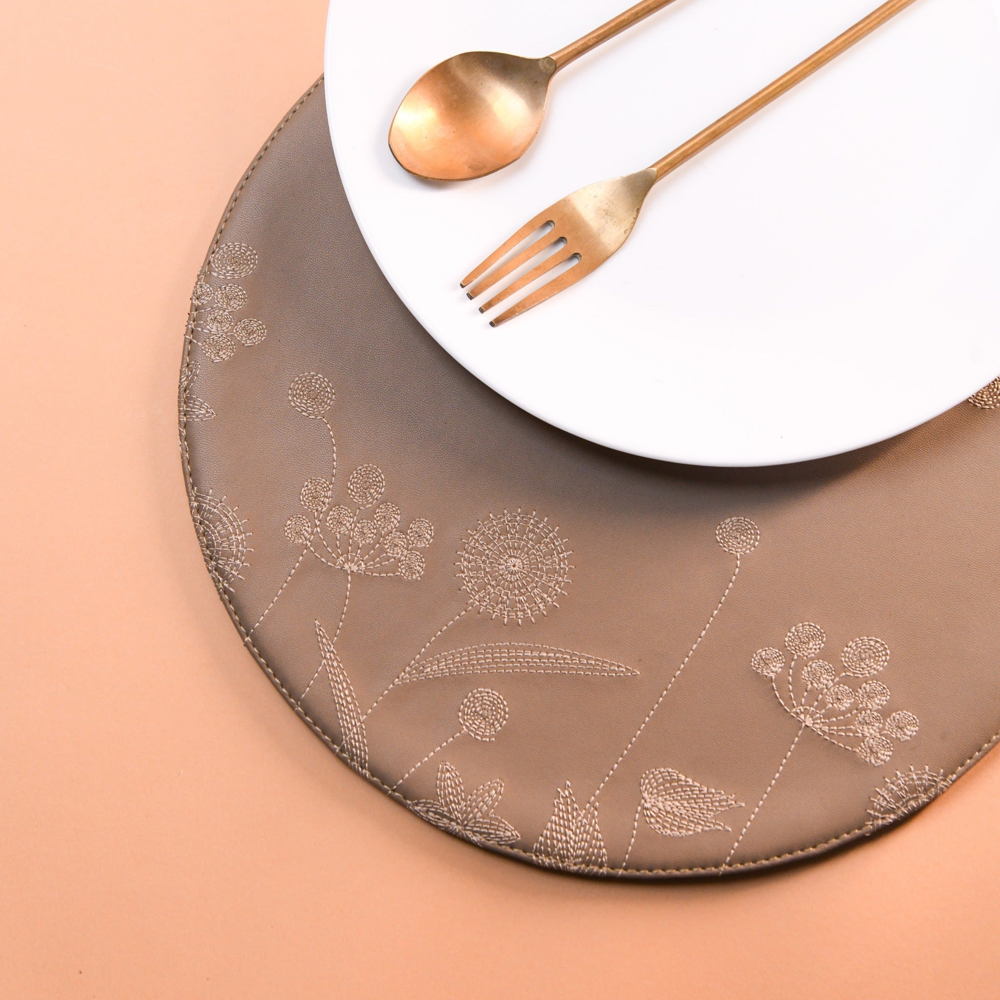 Bloom Round Mats