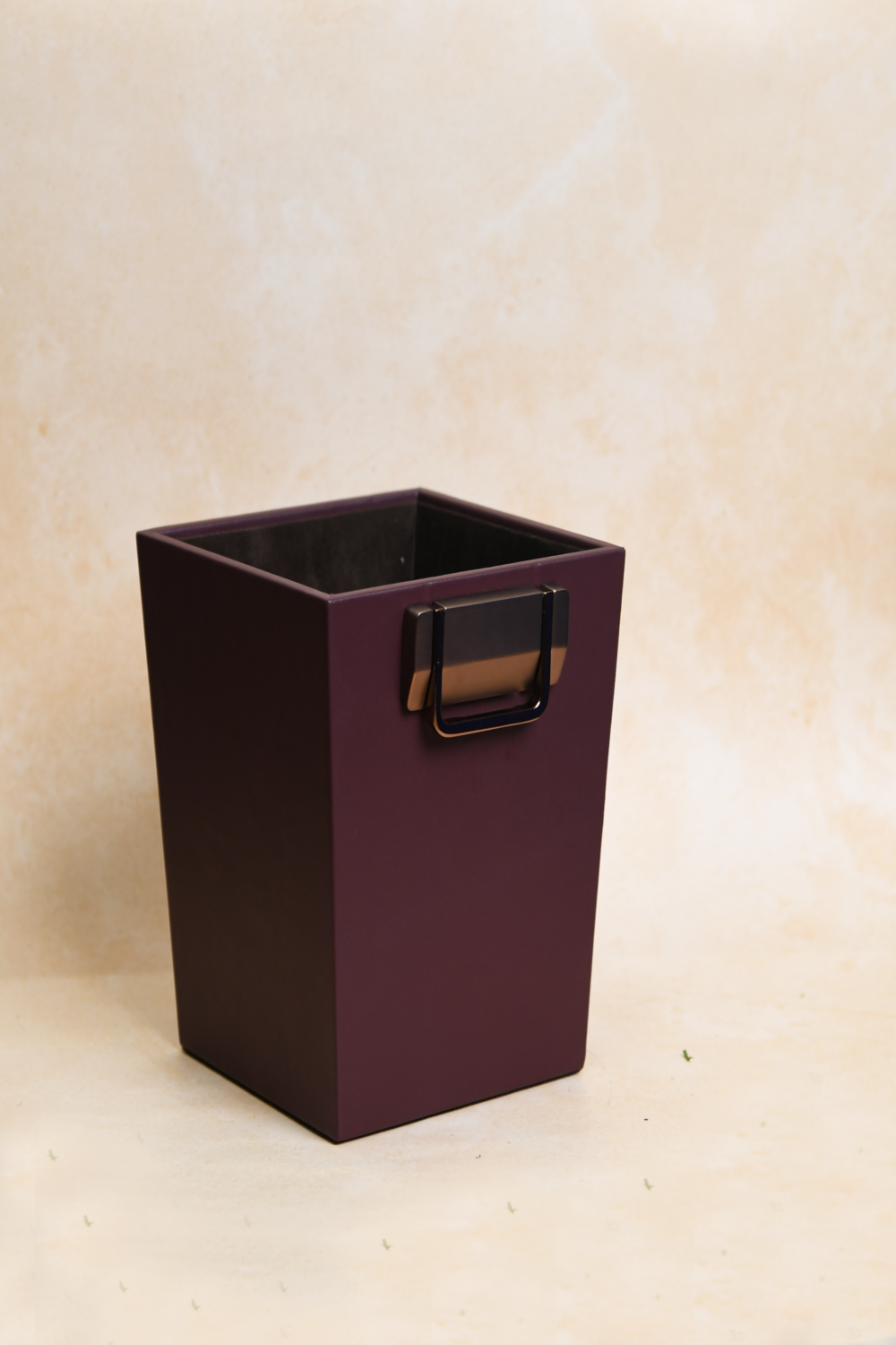 Vegan Leather Acier Dustbin
