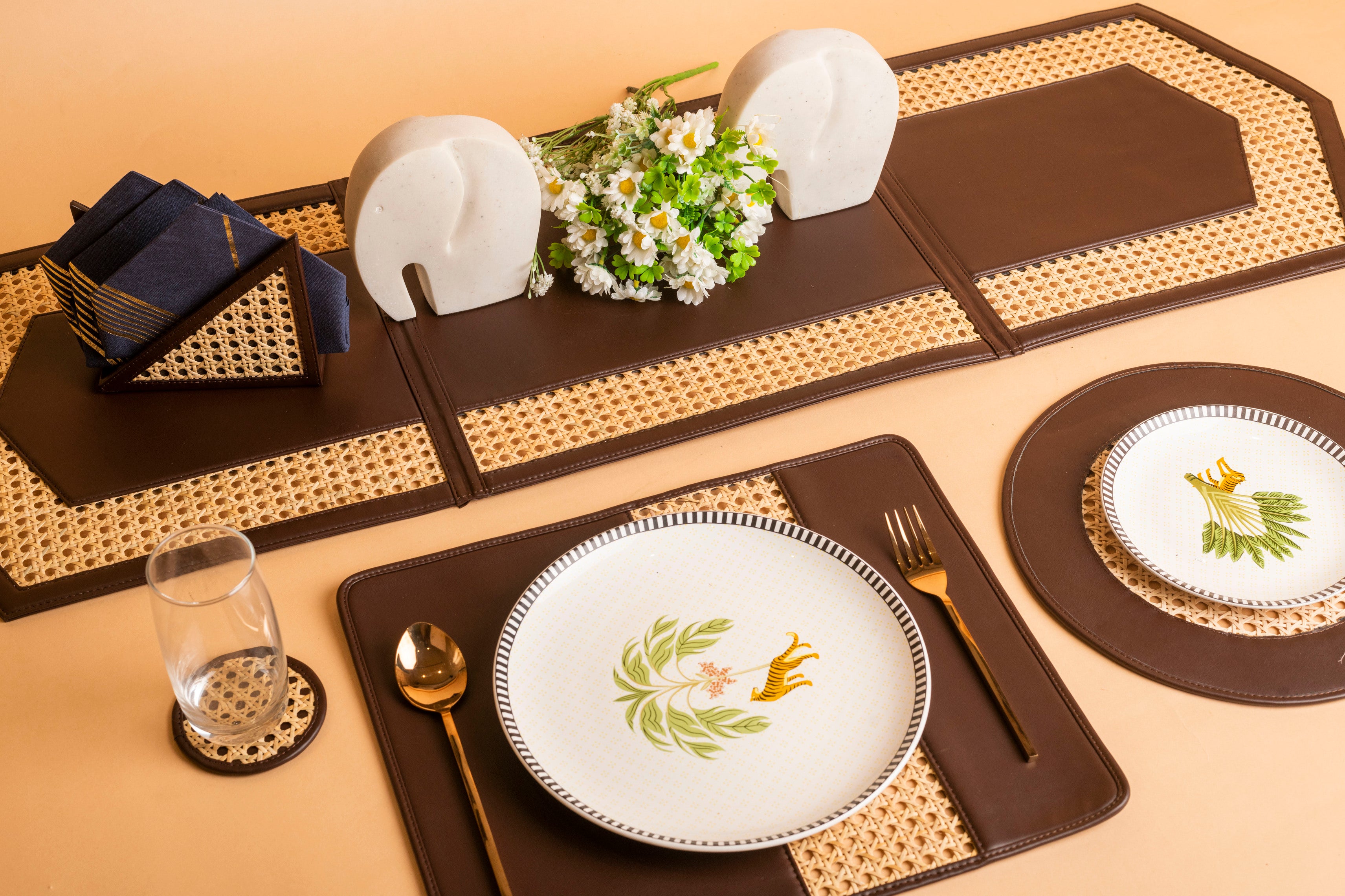 Rattan Sara Runner