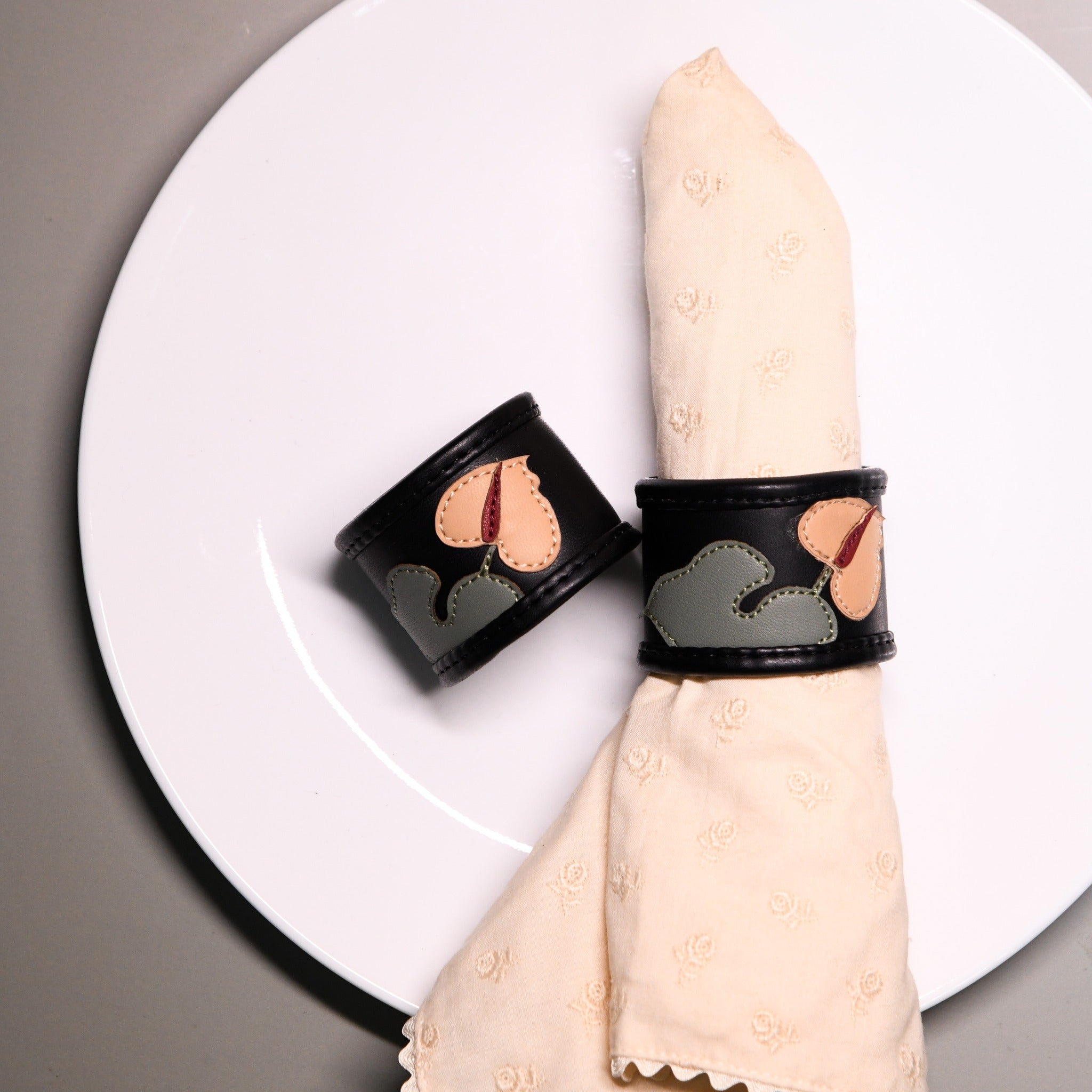 Anthurium Napkin Rings - set of 6